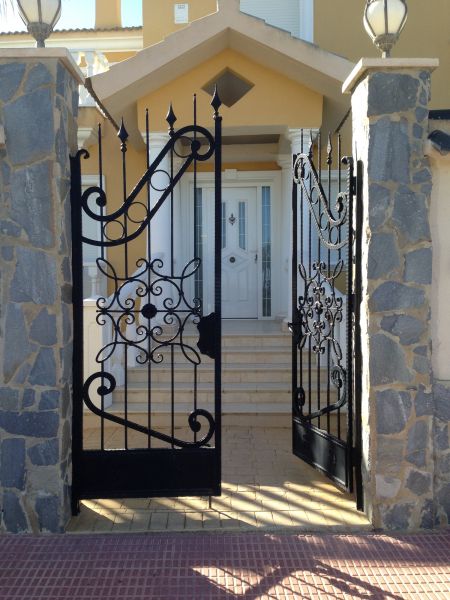 Black Iron Fence Installation